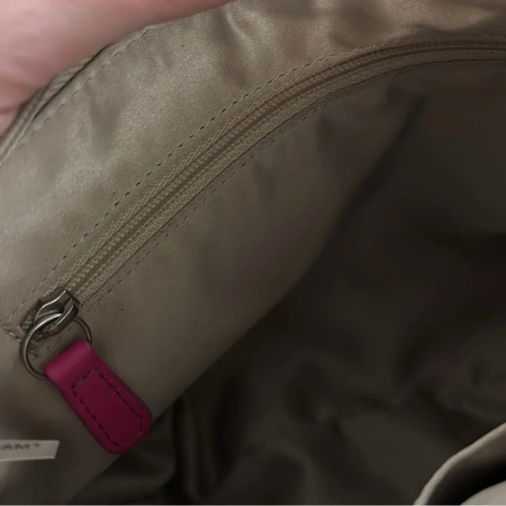 Coach Crossbody Ashley Dotted Op Purse - Picture 8 of 9